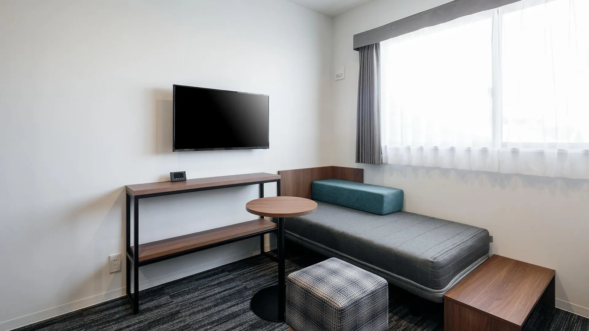 M'S Hotel Nijojo Oike Kyoto