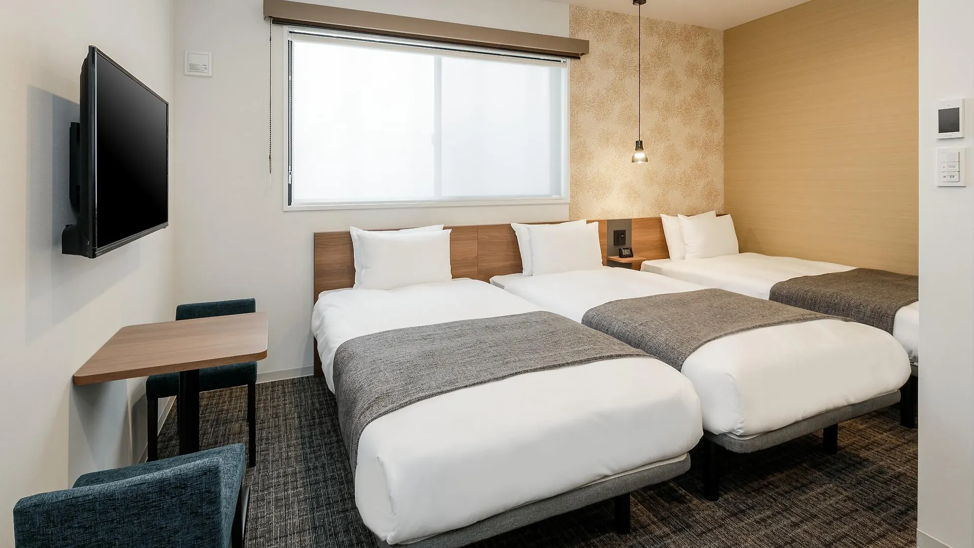 M'S Hotel Nijojo Oike Kyōto 3*,  Japan