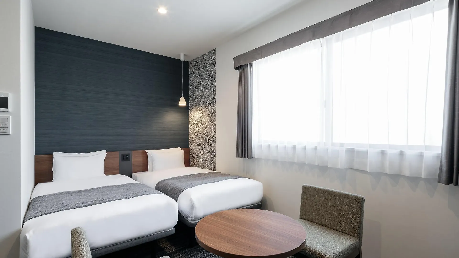 M'S Hotel Nijojo Oike Kyōto