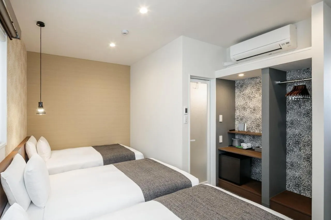 M'S Hotel Nijojo Oike Kyōto